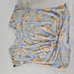 Cute floral top